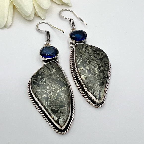 APACHE PYRITE EARRINGS - Picture 9 of 9